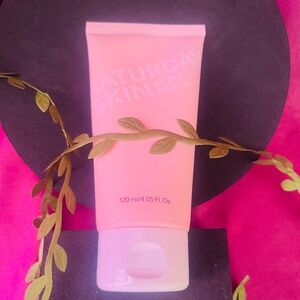 SATURDAY SKIN Rise + Shine Gentle Cleanser-Apple + Peach